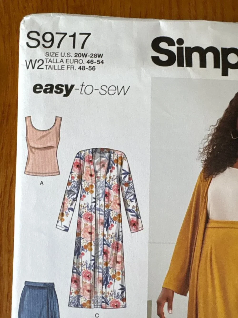 Simplicity 9717 Womens Pattern Shirt Skirt Cardigan Size 20W-22W-24W-26W-28W Unc